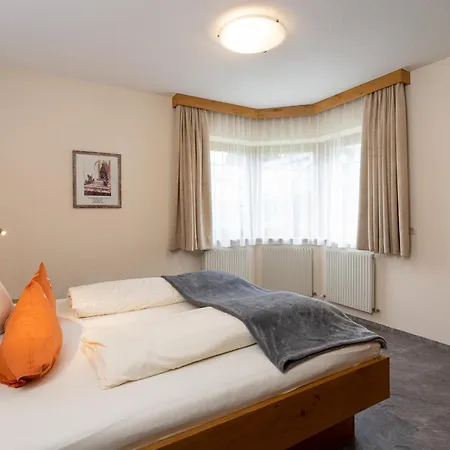 Am Burgsee * ラディス