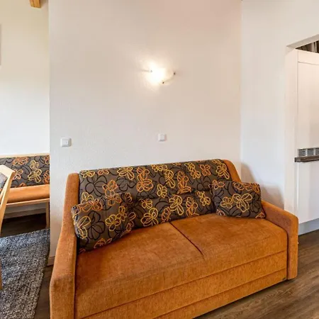 Am Burgsee Apartment *