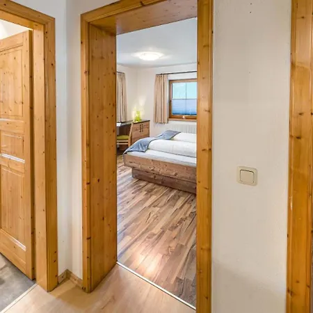 Am Burgsee アパート